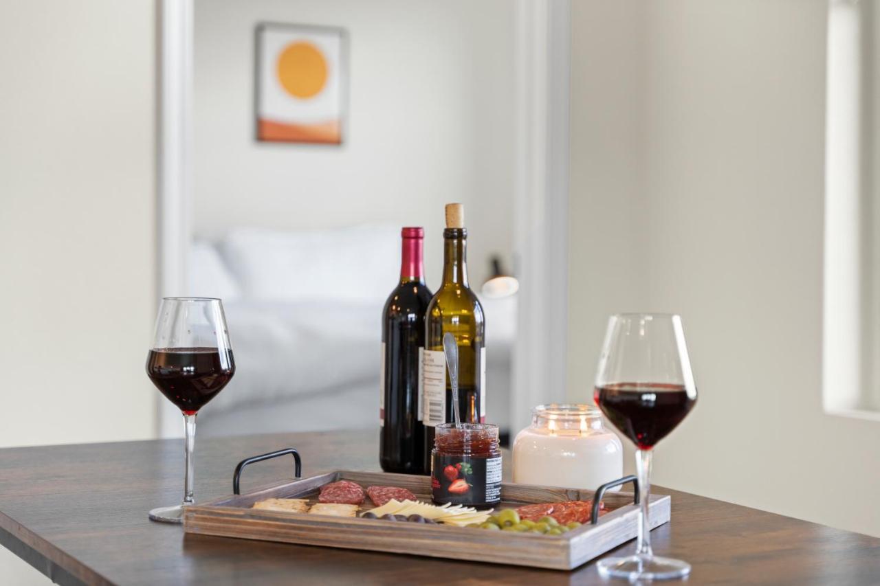 리노 Luxury Retreat - King Beds, Hot Tub, & Pool - Family & Remote Work Friendly 아파트 외부 사진